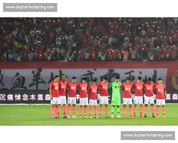 杭州绿城鏖战广州恒大 探寻中超新格局与战术较量背后的秘密 杭州绿城鏖战广州恒大 探寻中超新格局与战术较量背后的秘密